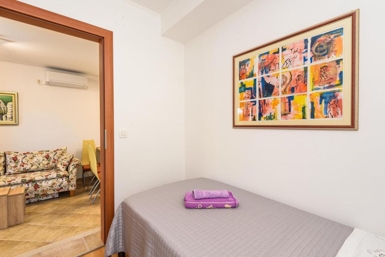 Apartment Jadranka With Sea View In Rogotin Екстер'єр фото