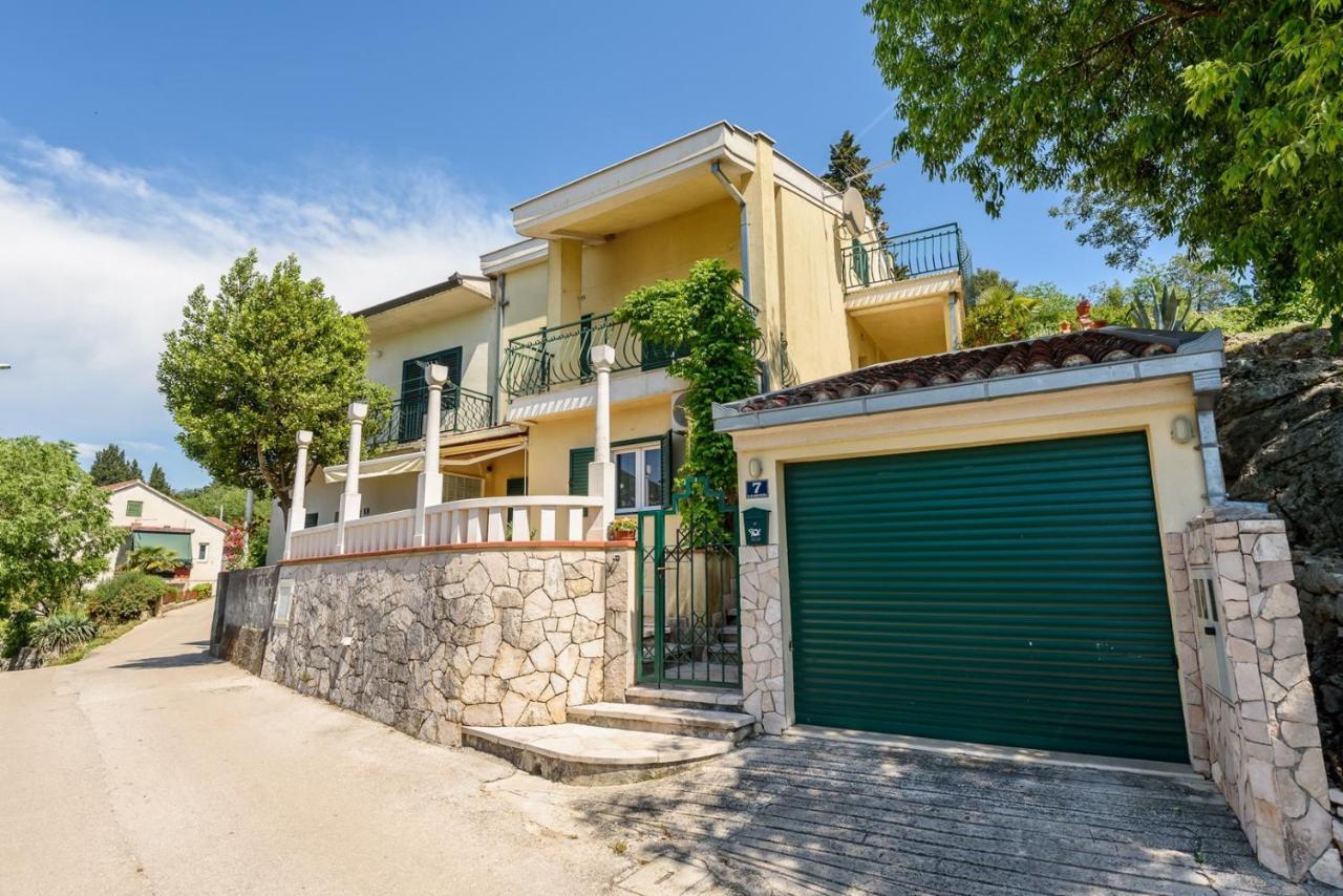 Apartment Jadranka With Sea View In Rogotin Екстер'єр фото