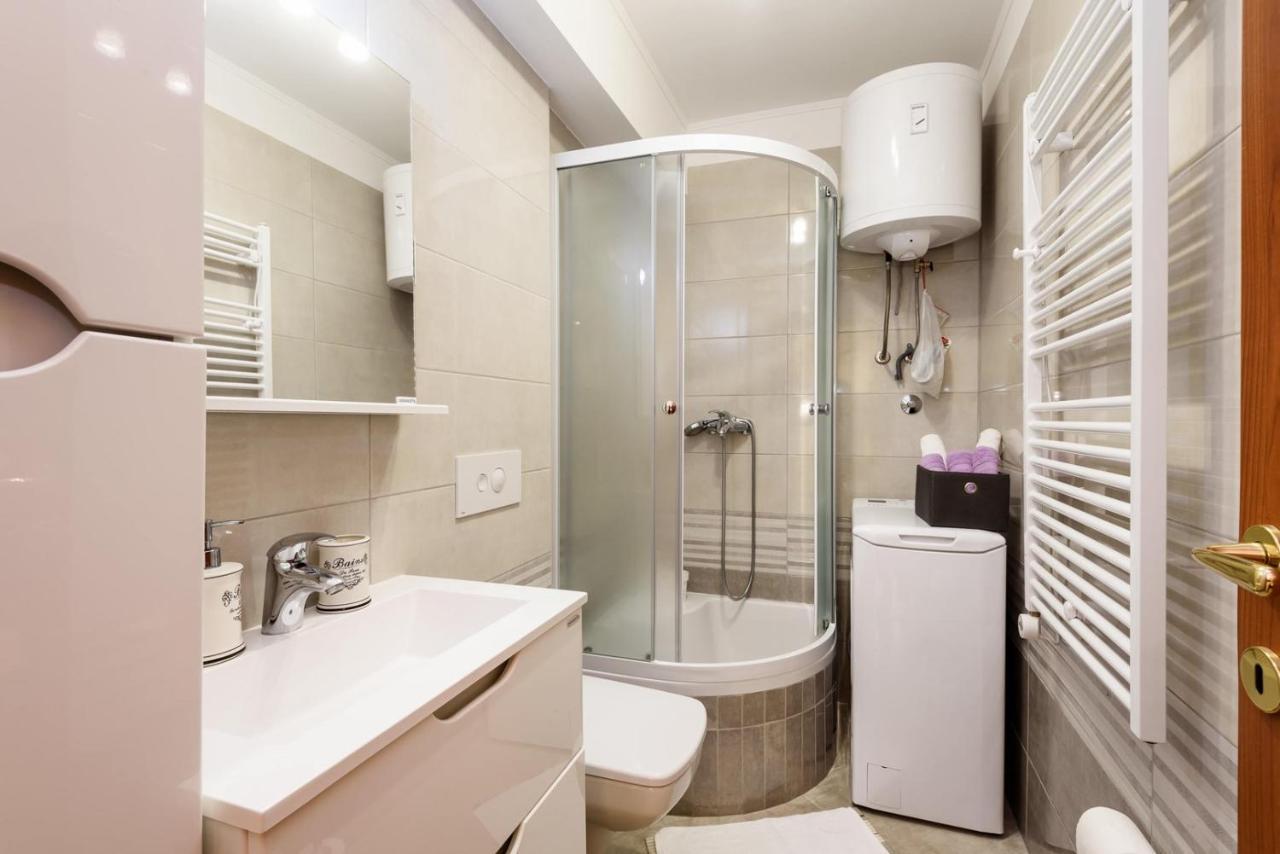 Apartment Jadranka With Sea View In Rogotin Екстер'єр фото